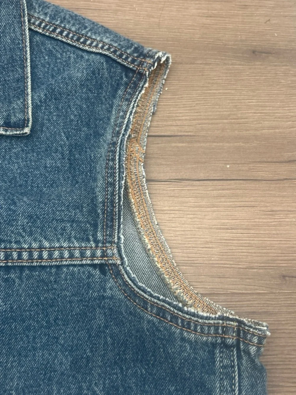 Levis size relaxed